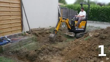 Premier trou de repérage